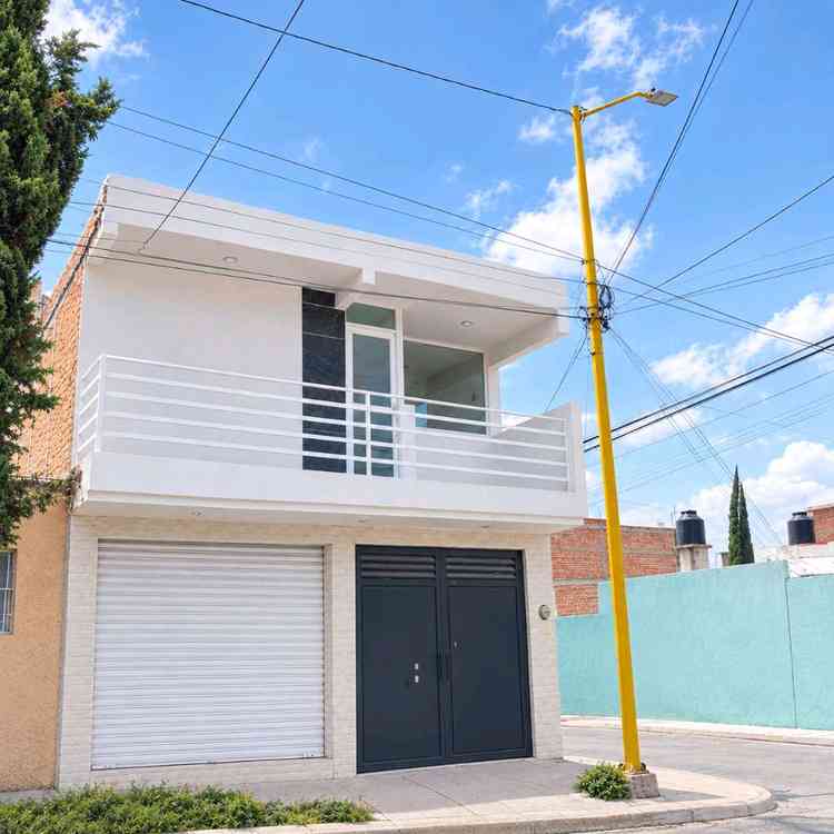 casa en venta avenida san francisco de los viveros vistas de oriente aguascalientes aguascalientes pIVc5vI